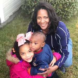 Meet your Posher, Angela